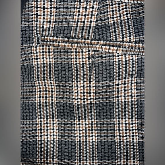 Forever 21 - Picture 3 of 3